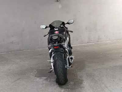 Honda CBR1000RR 2011