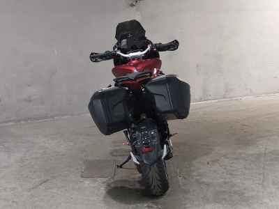 MV Agusta TURISMO VELOCE 800R 2023