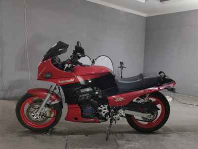 Kawasaki GPZ900R 1992