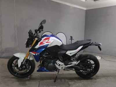 BMW F900R 2024