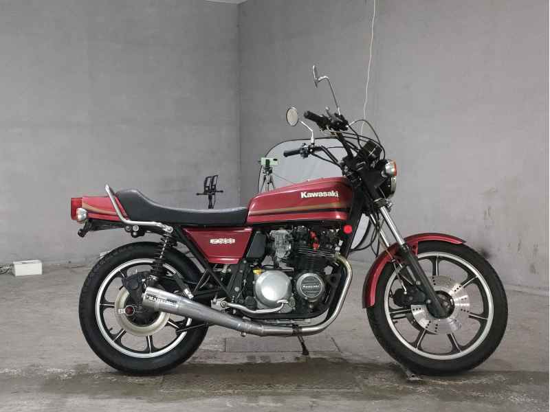 Kawasaki Z500 2018