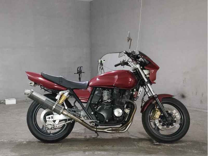 Yamaha XJR400 1995