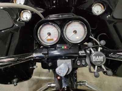 Harley-Davidson Road Glide FLTRX103 2013