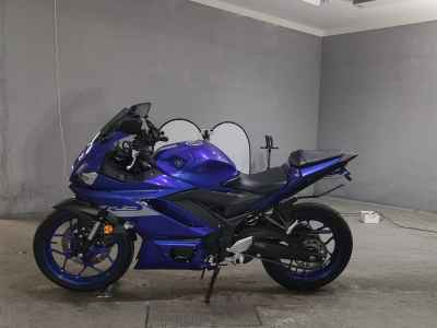Yamaha YZF-R3 2022
