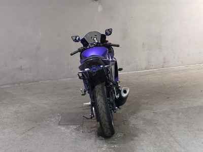 Yamaha YZF-R3 2022