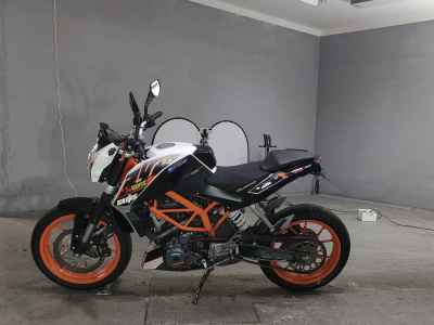 KTM 390 Duke 2016