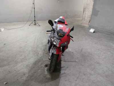 Honda CBR1000RR 2005