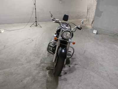 Suzuki Intruder 400 Classic 2011