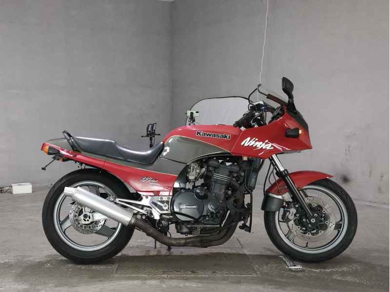 Kawasaki GPZ900R 1993