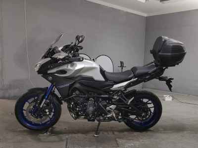 Yamaha MT-09 Tracer 2015