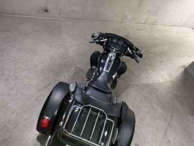 Harley-Davidson Electra Glide FLHTCU103 Trike 2015