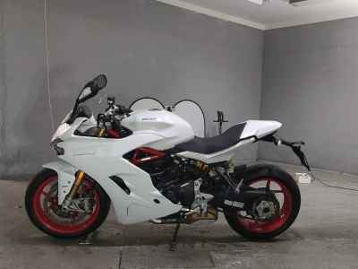 Ducati Supersport 950 S 2017