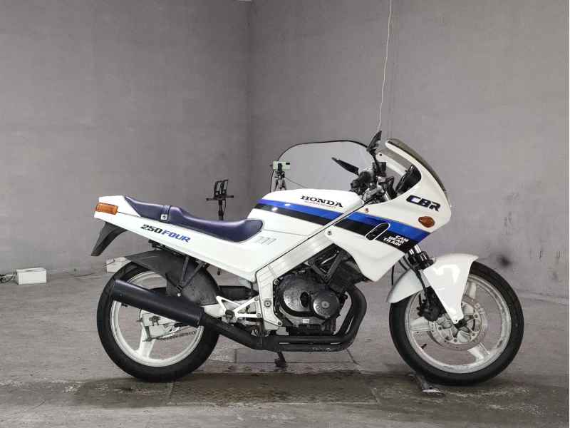 Honda CBR250F 1986