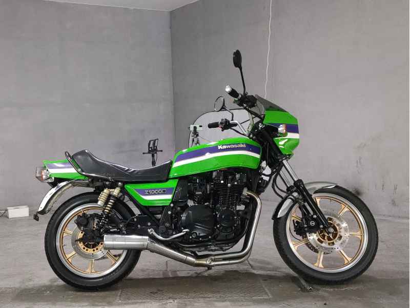 Kawasaki Z1000R 2024