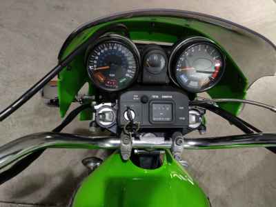 Kawasaki Z1000R 2024