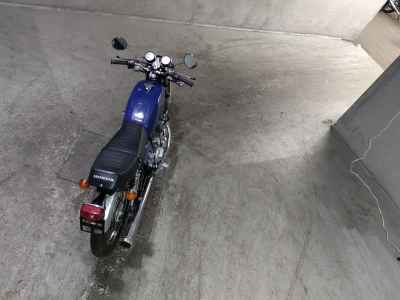 Honda CB400F 2025