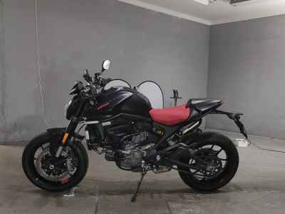 Ducati Monster 937+ 2022