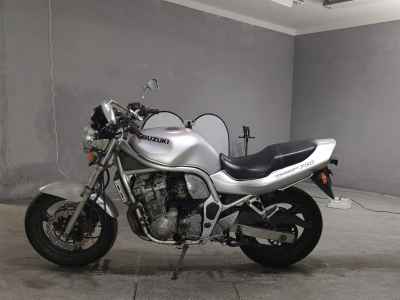Suzuki GSF750 1998