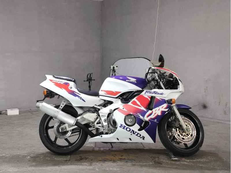 Honda CBR400RR 1996