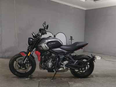 Triumph Trident 660 2023