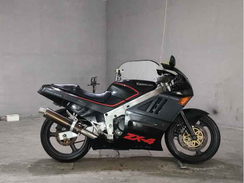 Kawasaki Ninja ZX-4 1988