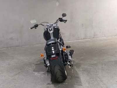 Harley-Davidson Fat Boy FLFBS114 2022