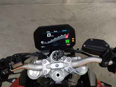 BMW F900R 2024