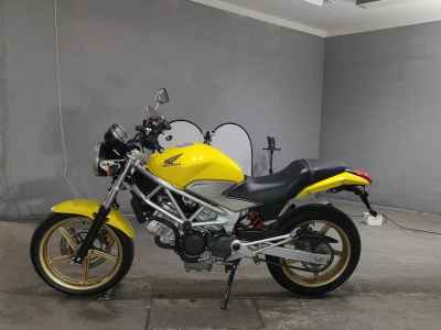 Honda VTR250 2009