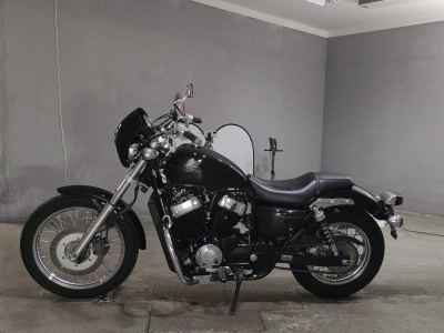 Honda Shadow 400 RS 2011