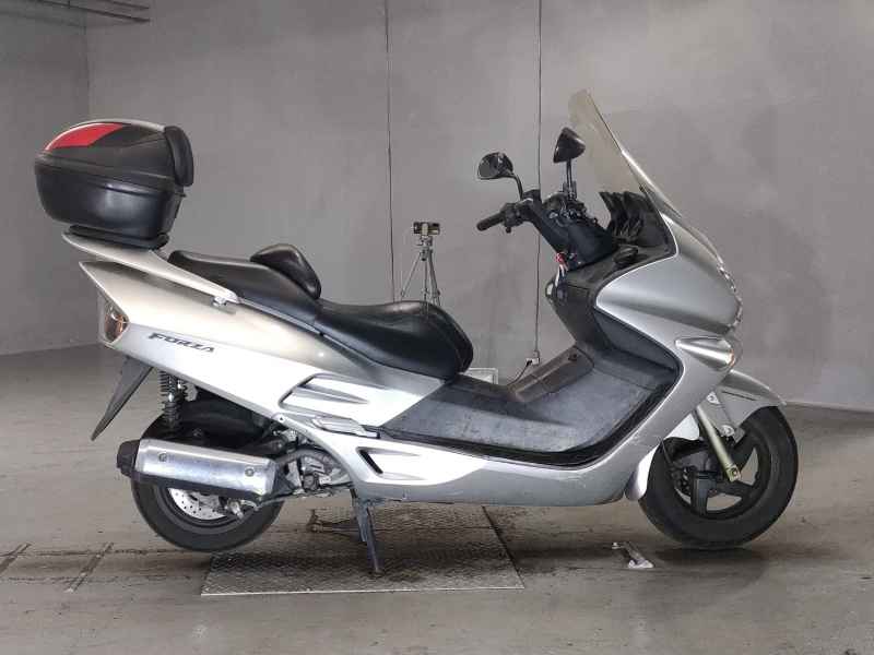 Honda Forza 2002