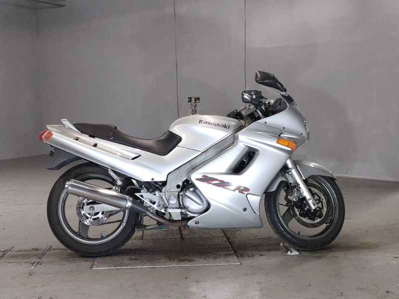 Kawasaki ZZR250 2002