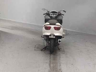Honda Forza 2000