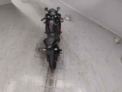 Yamaha YZF-R25 2015