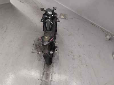 Yamaha YZF-R25 2015