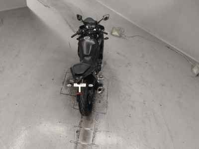 Yamaha YZF-R25 2016