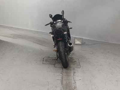 Yamaha YZF-R25 2016