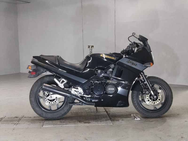 Kawasaki GPZ400R 1988