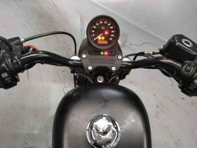 Harley-Davidson Sportster Iron XL883N 2014