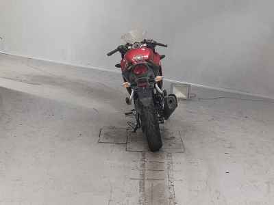 Honda CBR250R 2011