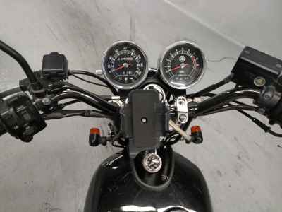 Yamaha SR400 2016