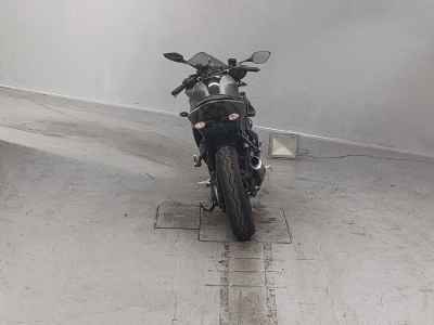Yamaha YZF-R25 2016