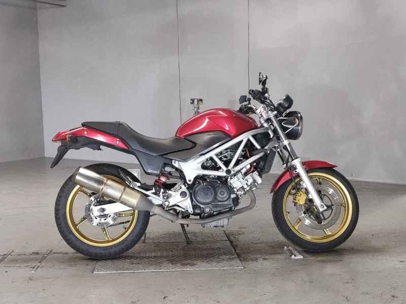 Honda VTR250 2011
