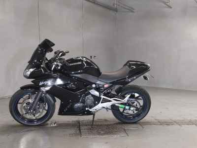 Kawasaki Ninja 400R 2010