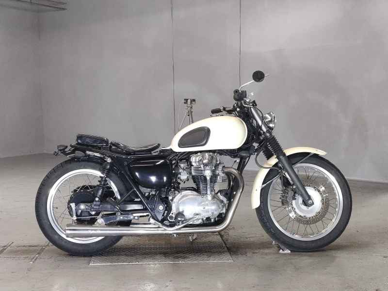 Kawasaki W400 2008