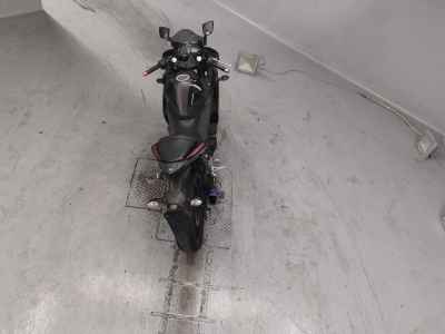 Yamaha YZF-R25 2015