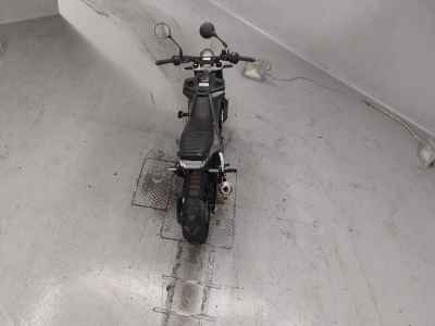 Husqvarna Svartpilen 401 2022
