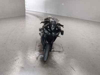 Yamaha YZF-R25 2018