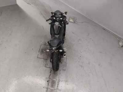 Yamaha YZF-R25 2018