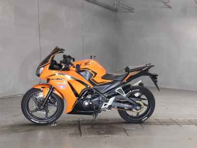 Honda CBR250R 2016