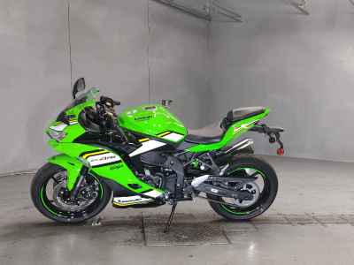 Kawasaki Ninja ZX-4RR 2025